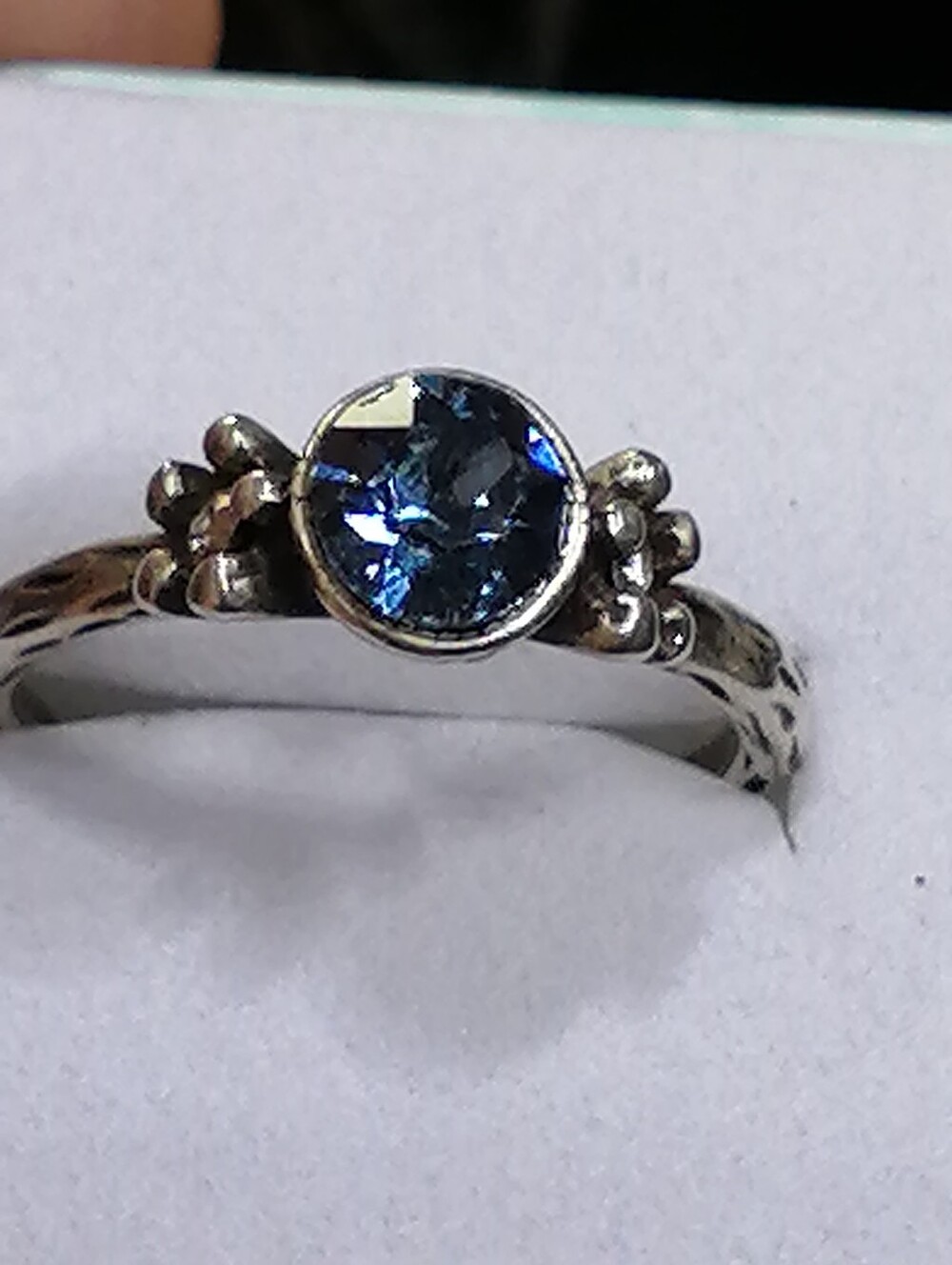 Antique Look Blue And Clear Crystals Floral Accent Vintage Ring Size 8.5